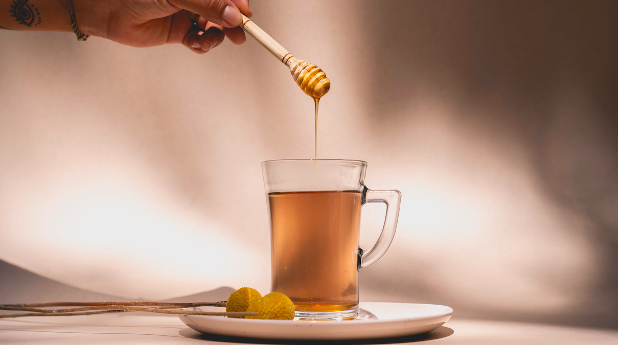 Почему нельзя пить горячий чай с медом?